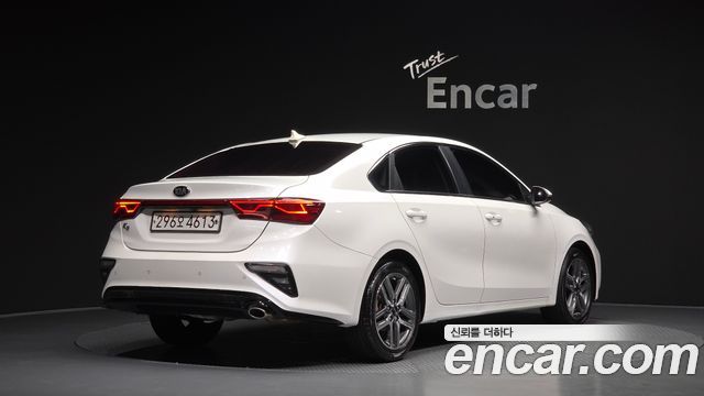 Kia K3 из Кореи Encar