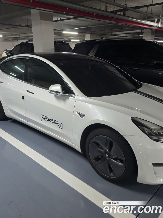 Tesla Model 3 Long Range AWD — пробег 131652 км