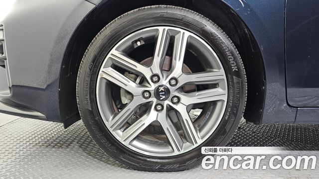 Kia K3 из Кореи Encar