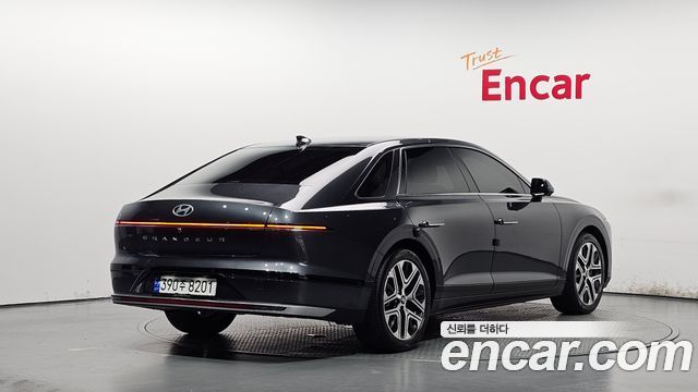 Hyundai Grandeur из Кореи Encar