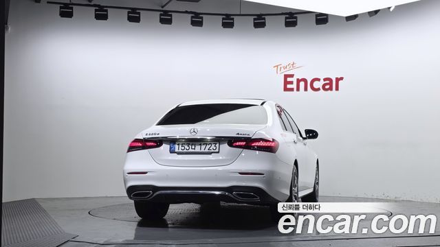 Mercedes-Benz E-Class из Кореи Encar