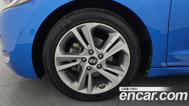 Hyundai AVANTE из Кореи Encar