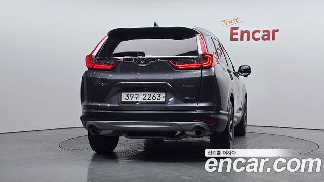 Honda CR-V 1.5 Touring 4WD — пробег 58 013 км
