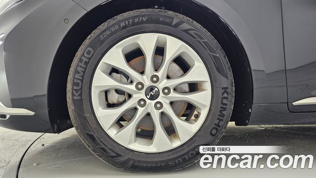 Kia K8 из Кореи Encar