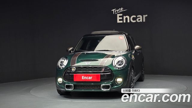 Mini Cooper 5Door Standard 3rd — пробег 82 426 км — фото 3 из 5