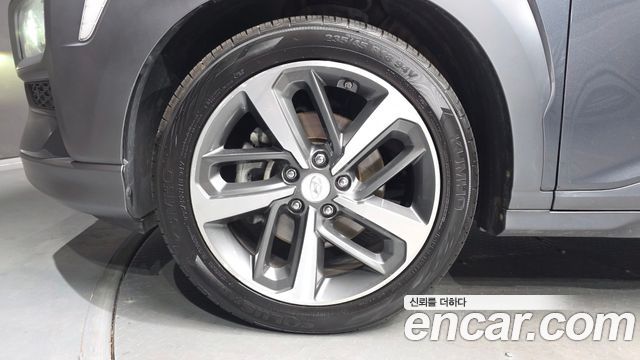 Hyundai Kona из Кореи Encar