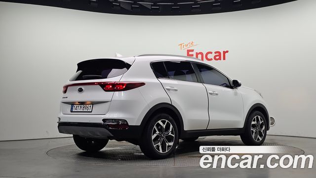 Kia Sportage из Кореи Encar