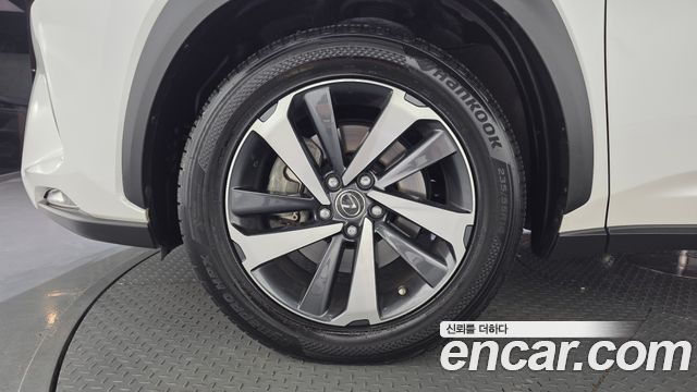 Lexus NX Supreme — пробег 147441 км