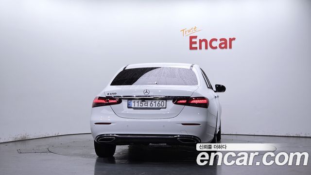 Mercedes-Benz E-Class из Кореи Encar