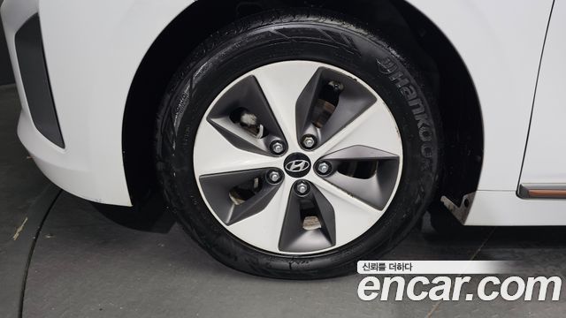 Hyundai Ioniq Q — пробег 125082 км