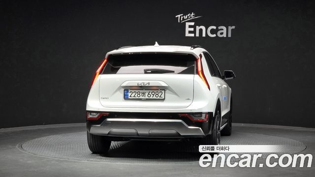 Kia Niro из Кореи Encar