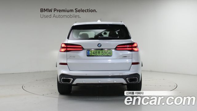 BMW X5 xDrive 40i M Sport — пробег 4 420 км — фото 3 из 5