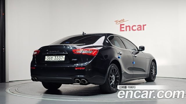 Maserati Ghibli из Кореи Encar