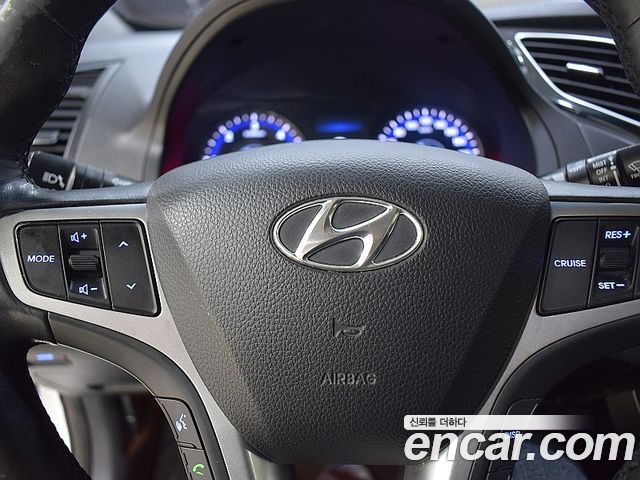 Hyundai i40 1.7 VGT PYL 2013 — пробег 216 000 км