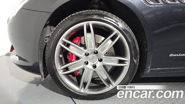 Maserati Quattroporte 3.0 V6 Granlusso 2019 — пробег 44 299 км