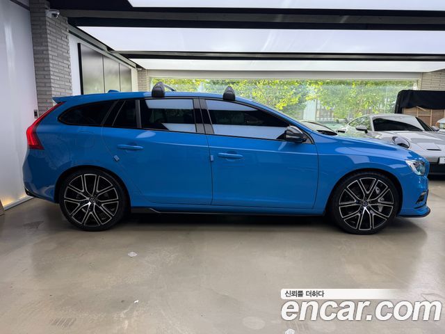 Volvo V60 Polester — пробег 12 420 км — фото 2 из 5