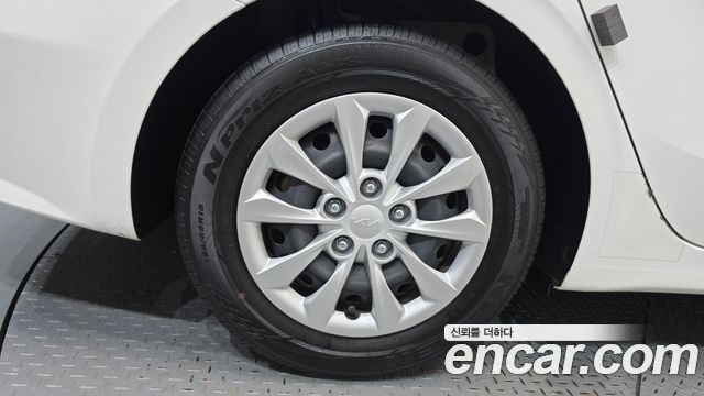 Kia K3 из Кореи Encar