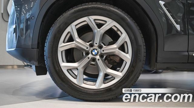 BMW X4 xDrive20i xLine — пробег 50 290 км — фото 5 из 5