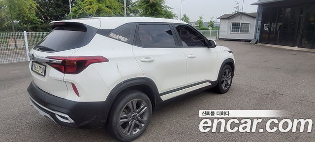 Kia Seltos из Кореи Encar
