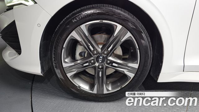 Kia K5 из Кореи Encar