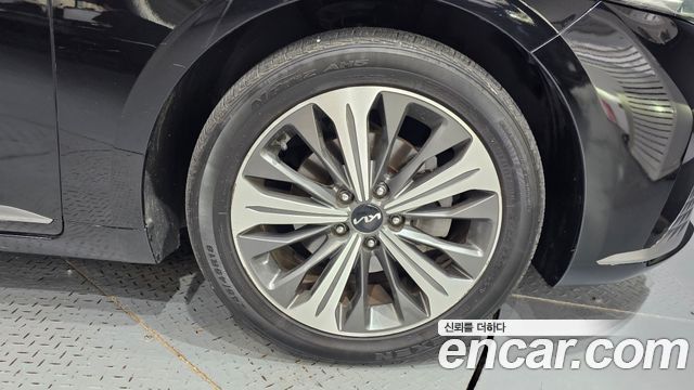 Kia K8 из Кореи Encar