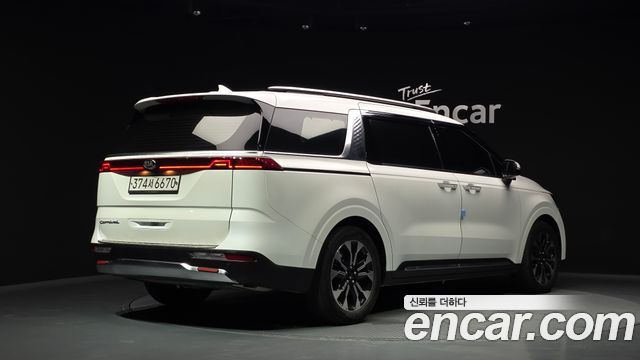 Kia Carnival из Кореи Encar