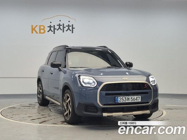 Mini Countryman ALL4 Favoured — пробег 10912 км
