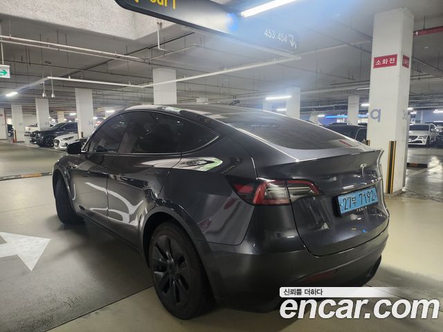 Tesla Model Y RWD — пробег 12 000 км — фото 5 из 5