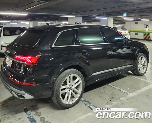 Audi Q7 45 TDI Quattro Premium — пробег 59 576 км — фото 4 из 5