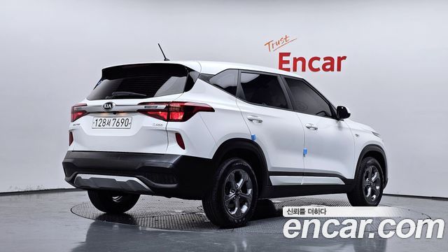Kia Seltos из Кореи Encar