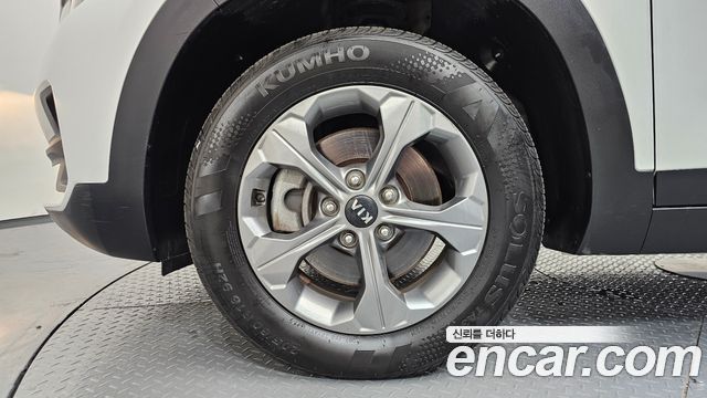 Kia Seltos из Кореи Encar