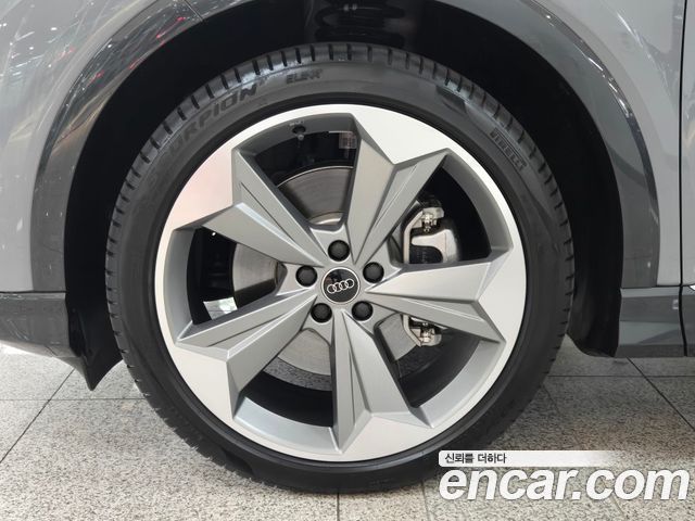 Audi Q4 e-tron из Кореи Encar