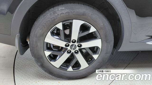 Kia Sorento Gasoline 2.5T 2WD Signature — пробег 51 747 км — фото 5 из 5