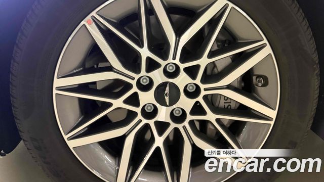Genesis G80 Gasoline 2.5 Turbo AWD — пробег 4 690 км — фото 4 из 5