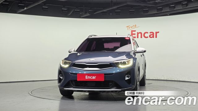 Kia Stonic Diesel 1.6 Prestige — пробег 153 738 км — фото 3 из 5