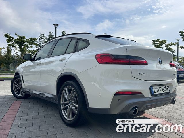 BMW X4 xDrive20i M Sport X — пробег 71 431 км — фото 5 из 5