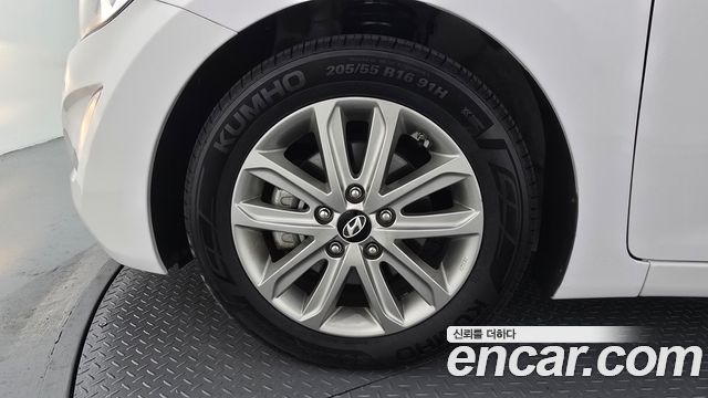 Hyundai AVANTE из Кореи Encar