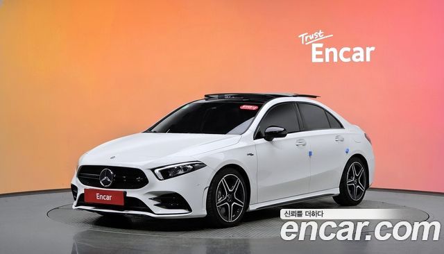Mercedes-Benz A-Class AMG A35 4MATIC Sedan — пробег 72 208 км — фото 1 из 5