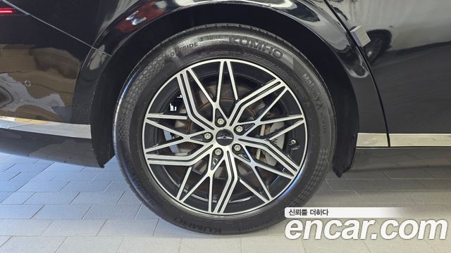 Genesis G90 из Кореи Encar