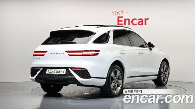 Genesis GV70 из Кореи Encar