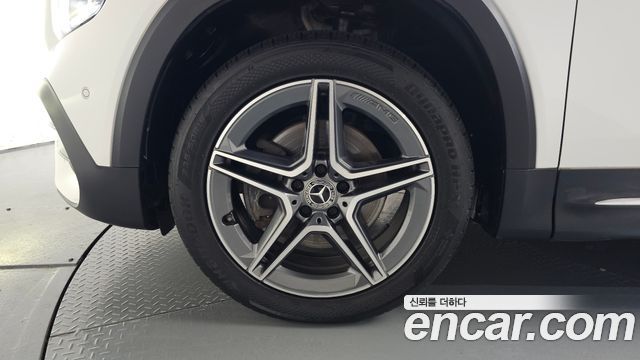 Mercedes-Benz GLB-Class из Кореи Encar