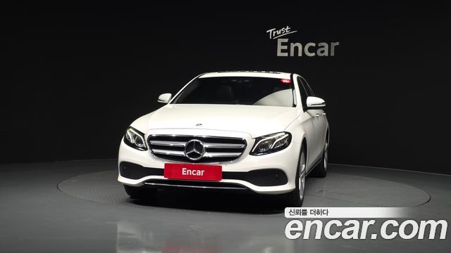 Mercedes-Benz E-Class из Кореи Encar