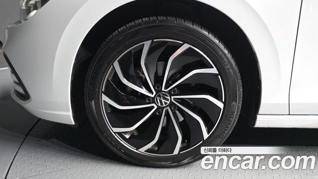 Volkswagen Golf 2.0 TDI Prestige — пробег 81 942 км