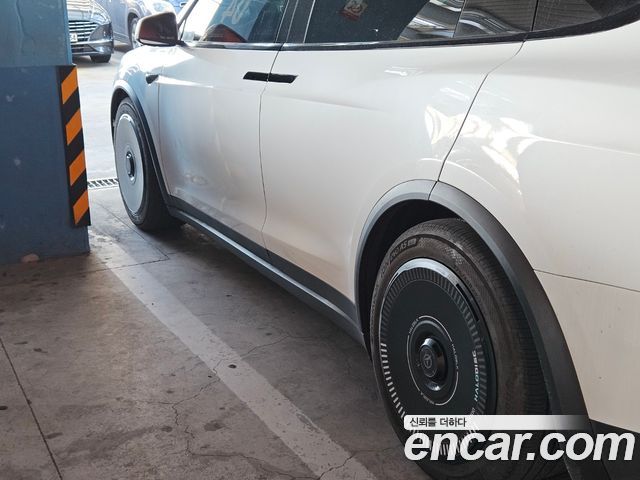 Tesla Model X Plaid — пробег 117 000 км — фото 2 из 5