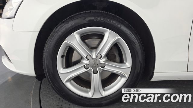 Audi A4 из Кореи Encar
