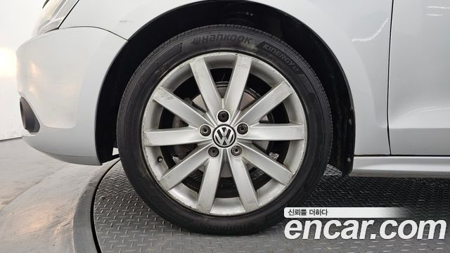 Volkswagen Jetta 2.0 TDI 6th — пробег 155 106 км