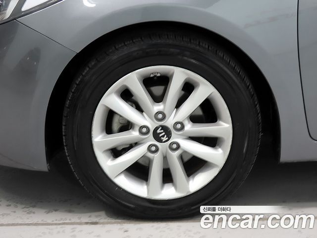 Kia K3 из Кореи Encar
