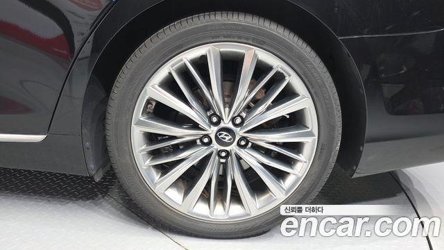 Hyundai Grandeur из Кореи Encar