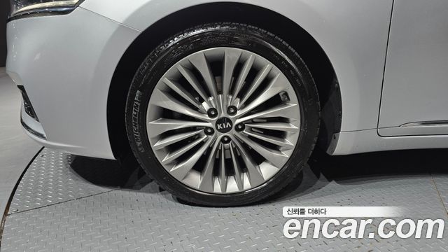 Kia K7 из Кореи Encar