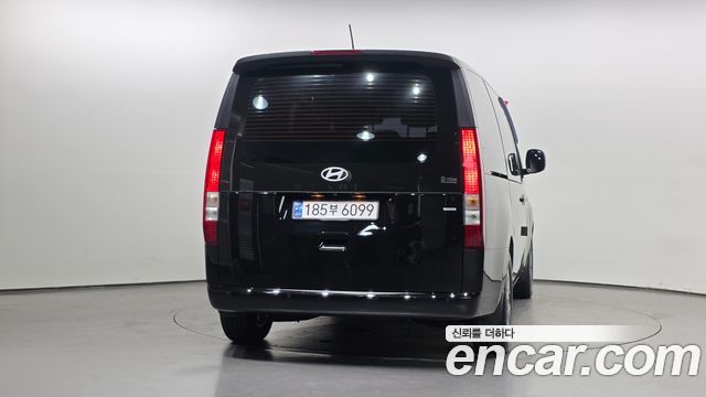 Hyundai Staria из Кореи Encar